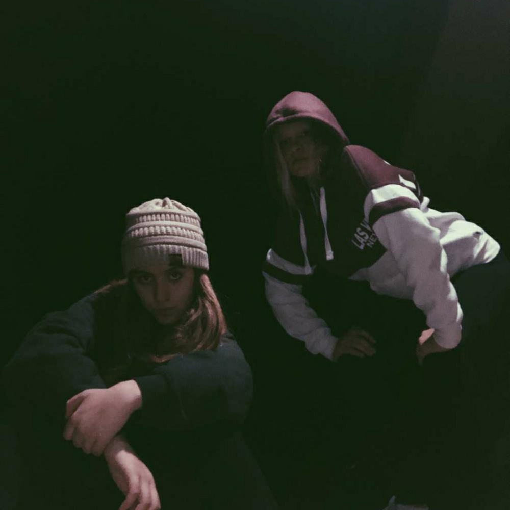 Meet your Posher, Val